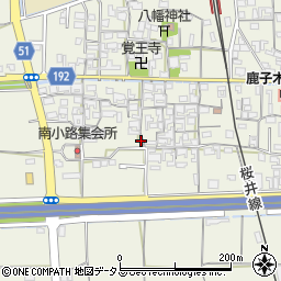 奈良県天理市櫟本町666周辺の地図