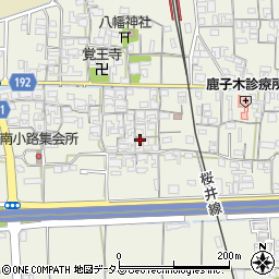 奈良県天理市櫟本町703周辺の地図