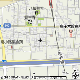 奈良県天理市櫟本町702周辺の地図