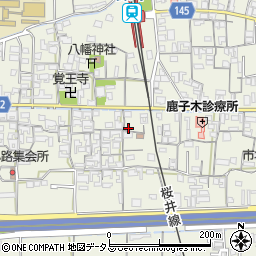 奈良県天理市櫟本町717周辺の地図