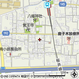 奈良県天理市櫟本町700周辺の地図