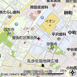 三重県名張市元町438-22周辺の地図