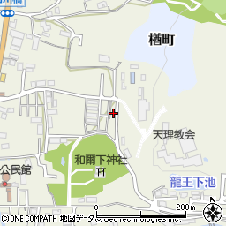 奈良県天理市櫟本町2303周辺の地図
