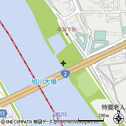 旭川大橋周辺の地図