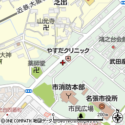 三重県名張市鴻之台１番町14周辺の地図