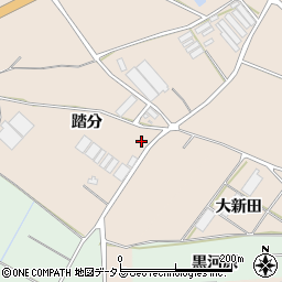 愛知県田原市加治町踏分12-4周辺の地図