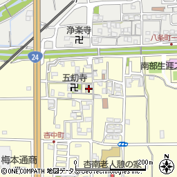 奈良県奈良市杏町352周辺の地図