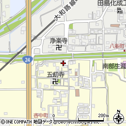 奈良県奈良市杏町369周辺の地図