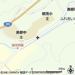 島根県益田市美都町都茂1909周辺の地図