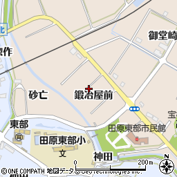 愛知県田原市谷熊町鍛冶屋前周辺の地図