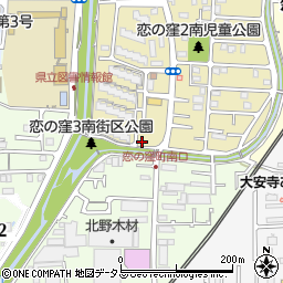 奈良県奈良市恋の窪3丁目8-18周辺の地図
