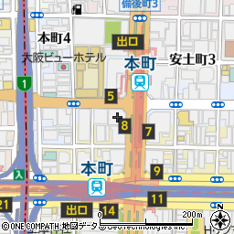 ファミリーマート本町四丁目店周辺の地図