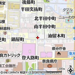 タイムズ奈良油留木町駐車場周辺の地図
