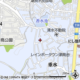 三重県津市垂水2010-22周辺の地図