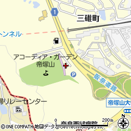 奈良県奈良市三碓町2140周辺の地図