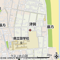 三重県津市津興周辺の地図