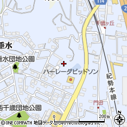 三重県津市垂水357-37周辺の地図