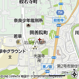 奈良県奈良市興善院町13周辺の地図