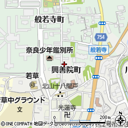 奈良県奈良市興善院町4周辺の地図