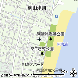 三重県津市柳山津興327周辺の地図