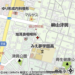 三重県津市柳山津興1508周辺の地図