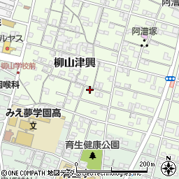三重県津市柳山津興1418周辺の地図