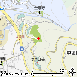 大阪府大東市中垣内1296周辺の地図