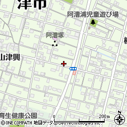 三重県津市柳山津興652周辺の地図