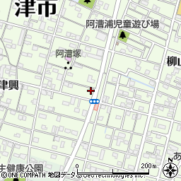 三重県津市柳山津興646周辺の地図