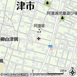 三重県津市柳山津興650周辺の地図
