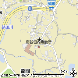 大阪府大東市龍間687-2周辺の地図