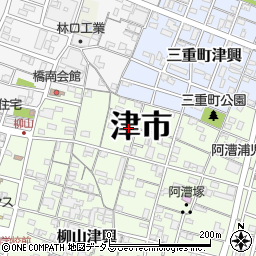 三重県津市柳山津興1629-6周辺の地図