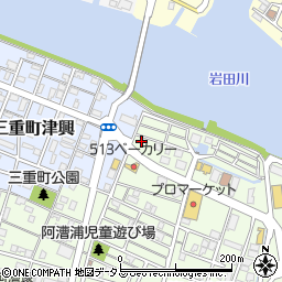 三重県津市柳山津興386-1周辺の地図