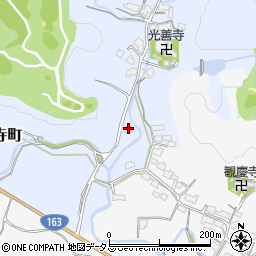三重県津市片田薬王寺町55周辺の地図
