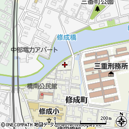 三重県津市修成町14周辺の地図