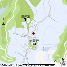 三重県津市片田薬王寺町637周辺の地図