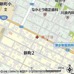 ピザーラ津中央店周辺の地図