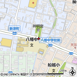 新津町周辺の地図