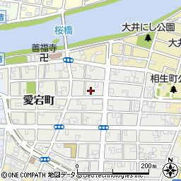 三重県津市相生町213周辺の地図