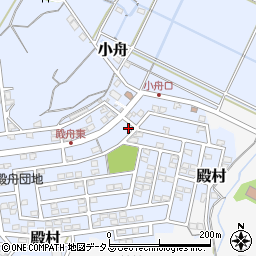 三重県津市小舟720-62周辺の地図