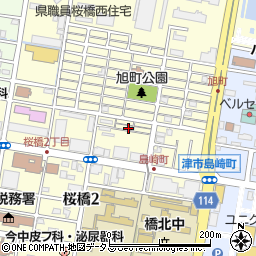 三重県津市桜橋2丁目165周辺の地図