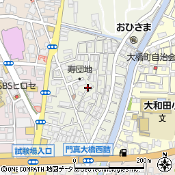大阪府門真市寿町12-19周辺の地図