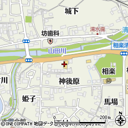 タイヤ館木津周辺の地図