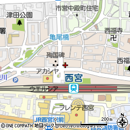 ファミリーマートＪＲ西宮駅北口店周辺の地図