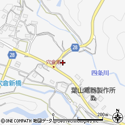 三重県津市美里町穴倉1745周辺の地図