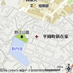 兵庫県加古川市平岡町新在家2066-30周辺の地図