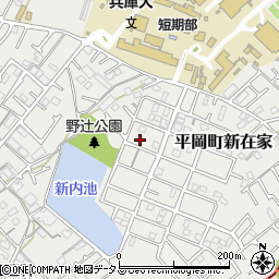兵庫県加古川市平岡町新在家2066-28周辺の地図