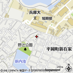 兵庫県加古川市平岡町新在家2098-1周辺の地図