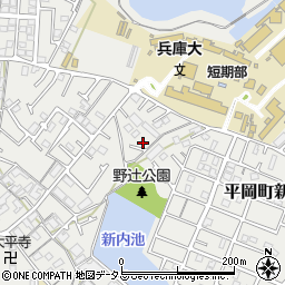 兵庫県加古川市平岡町新在家2103-7周辺の地図