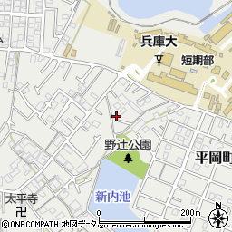 兵庫県加古川市平岡町新在家2103-3周辺の地図